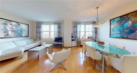Condo For Sale - 45 Oceana Drive #7E<br/> Kings County, Brooklyn, NY 11235