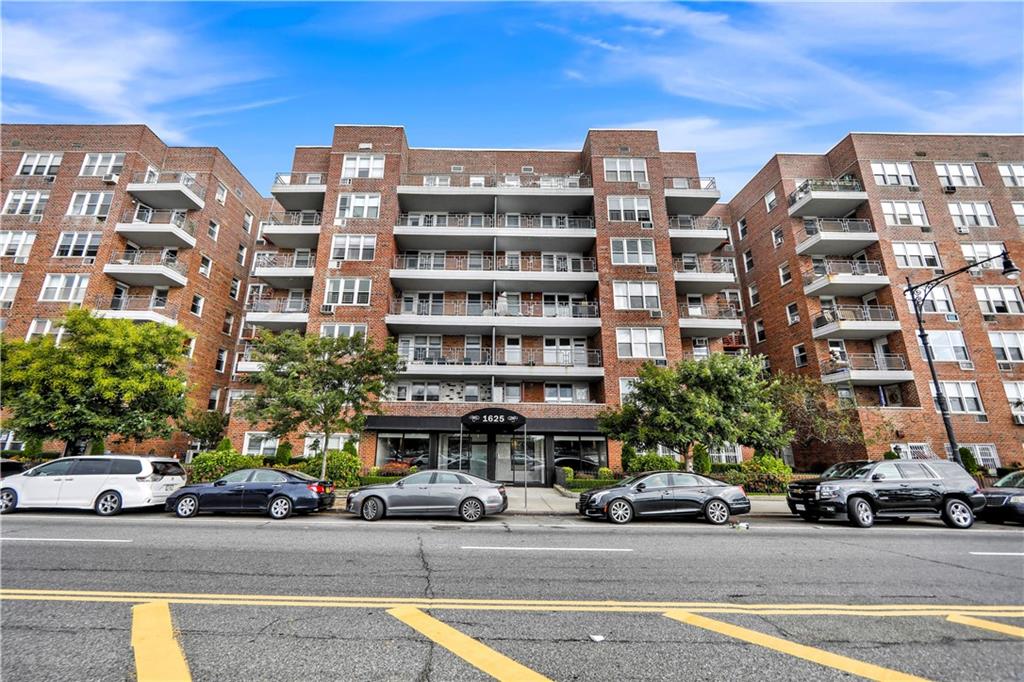 1625 Emmons Avenue #2E, Brooklyn, New York image 1