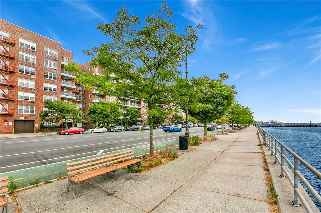 1625 Emmons Avenue #2E, Brooklyn, New York image 31