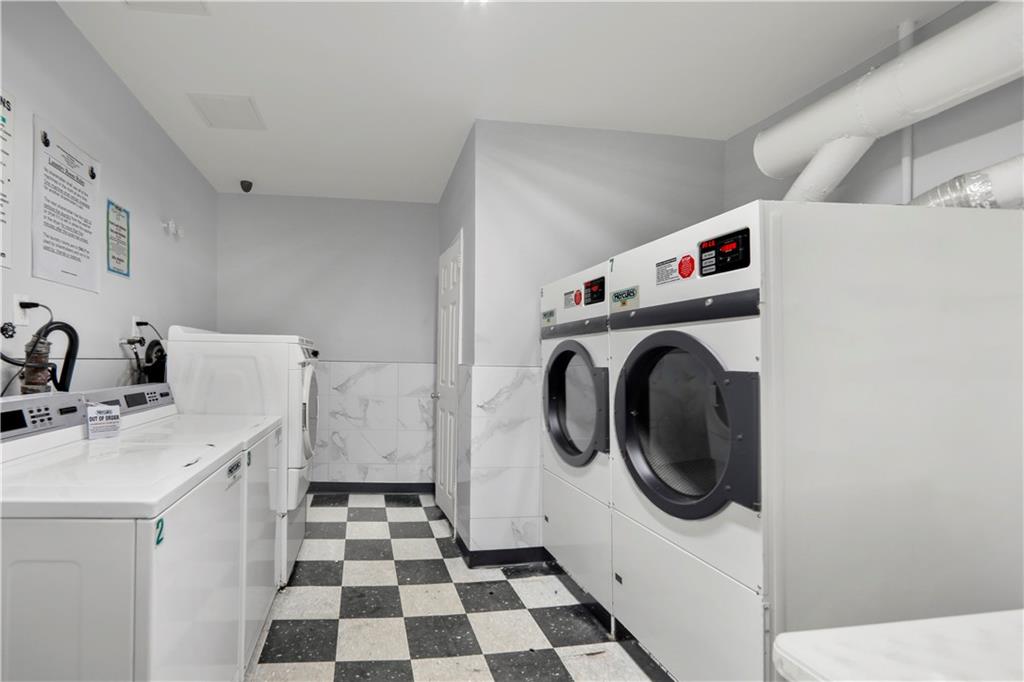1625 Emmons Avenue #2E, Brooklyn, New York image 28