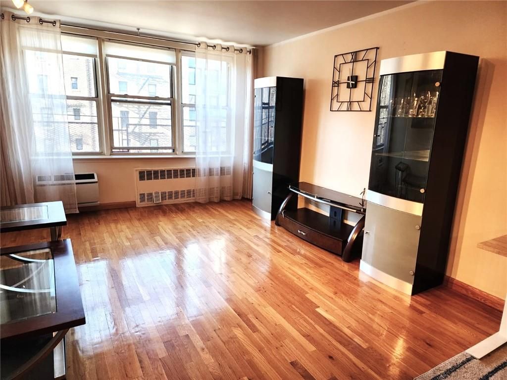 Photo of 1801 Ocean Avenue #5F, Brooklyn, NY 11230 (MLS # 498408)