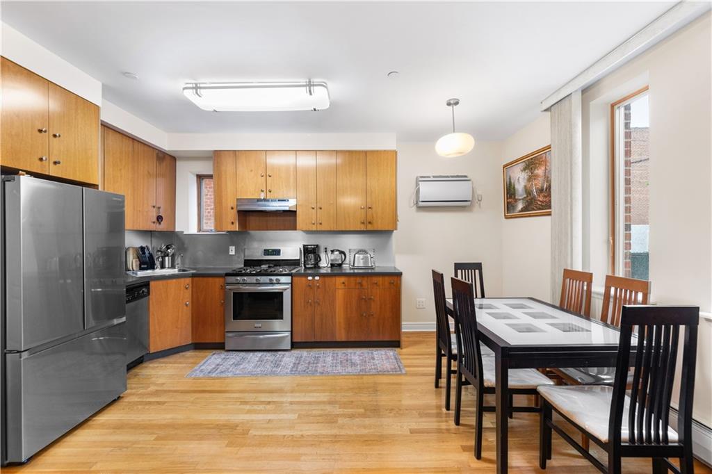 197 Bay 47th Street #1, Brooklyn, New York image 2