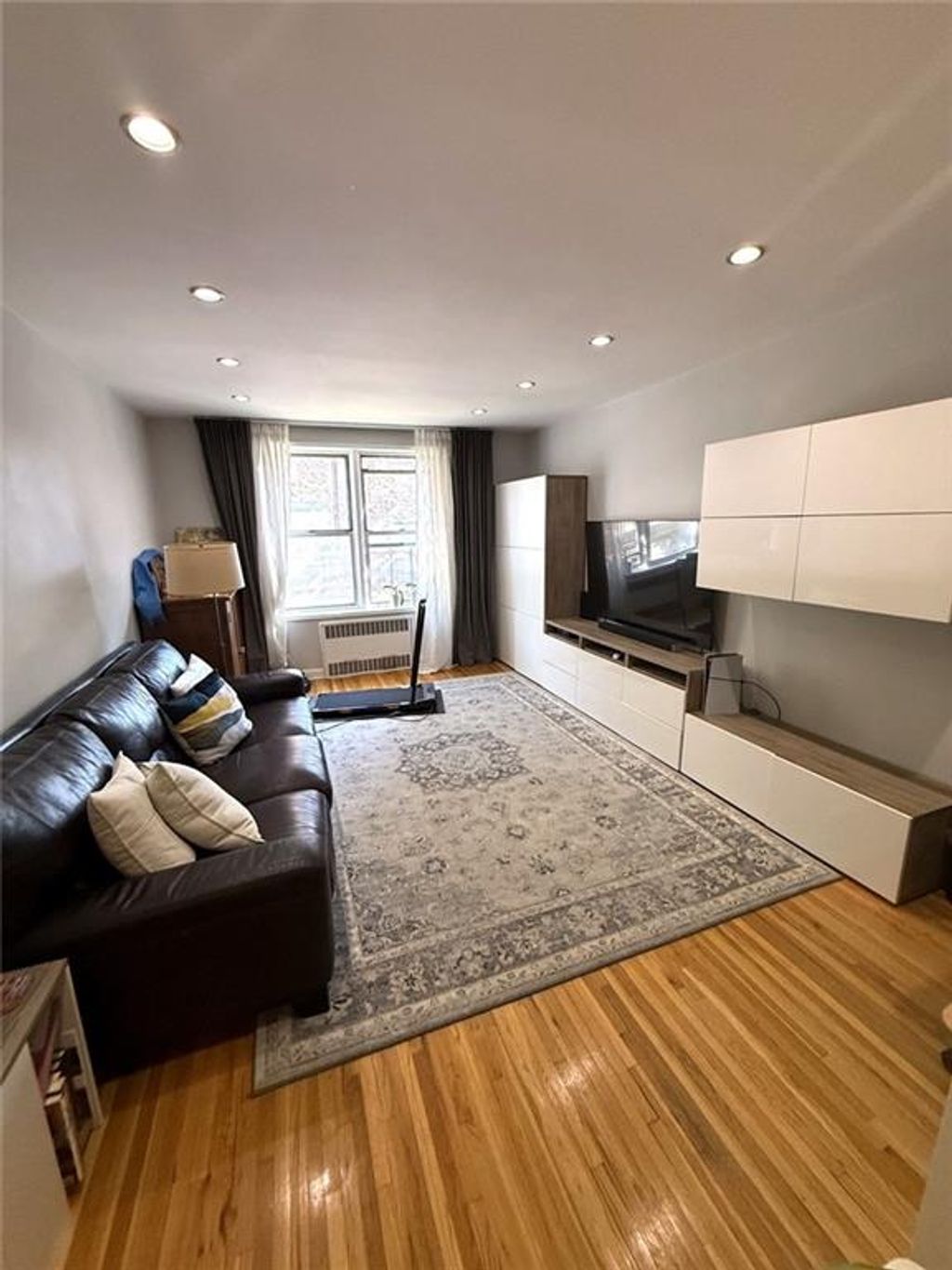Photo of 2553 7th Street #1D, Brooklyn, NY 11235 (MLS # 500457)