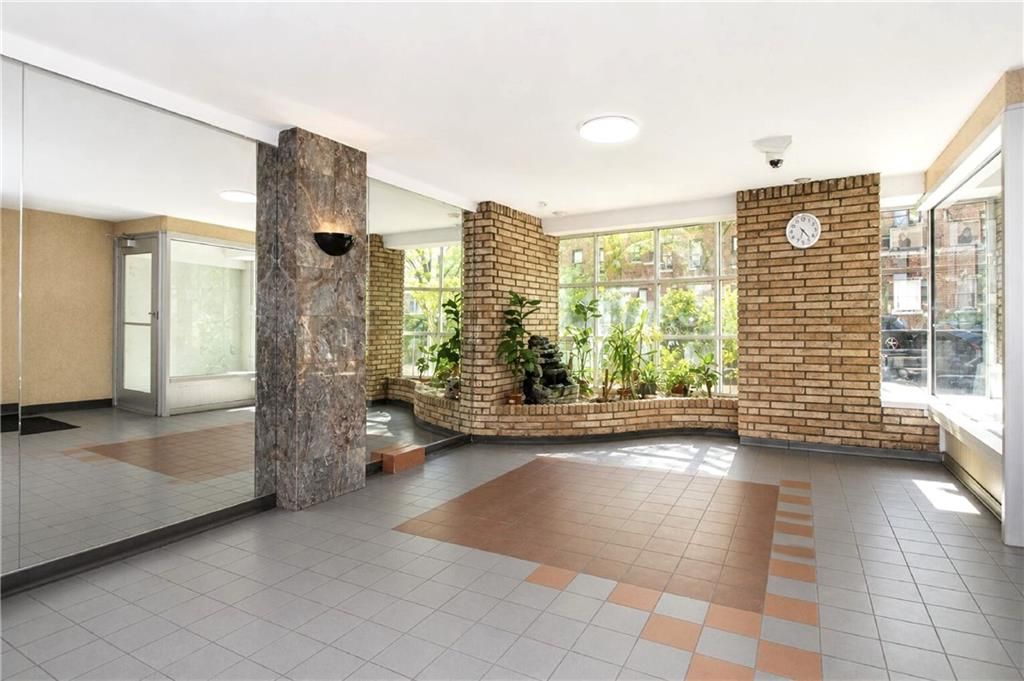 Photo of 1801 Ocean Avenue #5F, Brooklyn, NY 11230 (MLS # 501129)