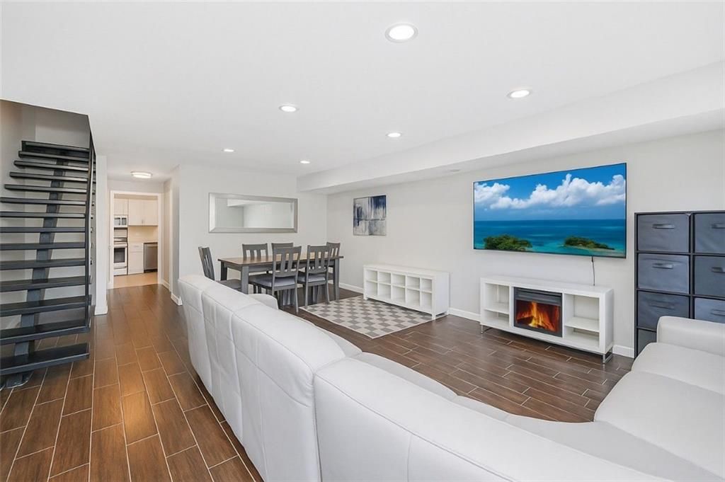 Photo of 69 Rolling Hill Green, Staten Island, NY 10312 (MLS # 496752)