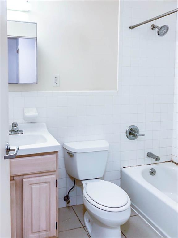 2546 Stillwell Avenue #3B, Brooklyn, New York image 13