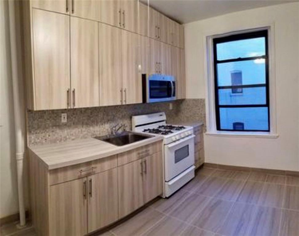Photo of 3045 Ocean Parkway #3H, Brooklyn, NY (MLS # 504982)
