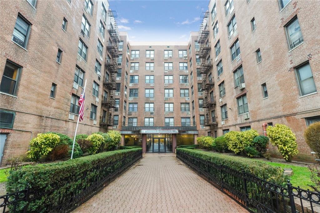 2546 13th Street #A11, Brooklyn, New York image 1