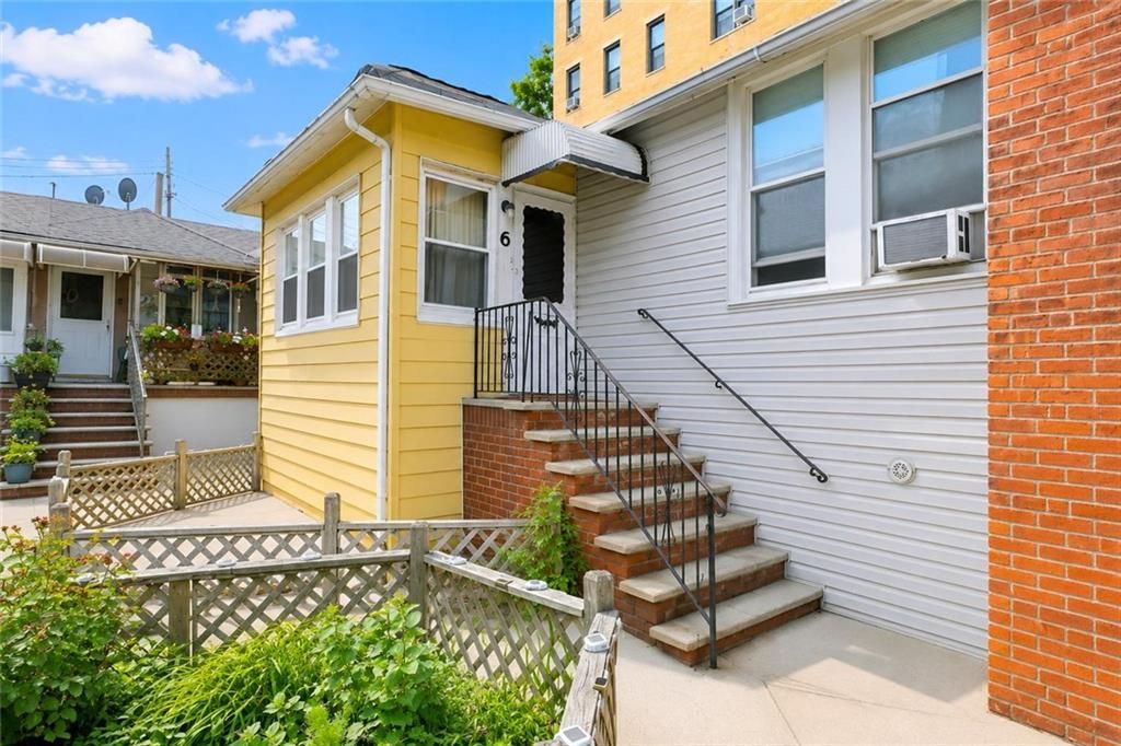 Photo of 30 W End #6 Avenue, Brooklyn, NY 11235 (MLS # 502641)