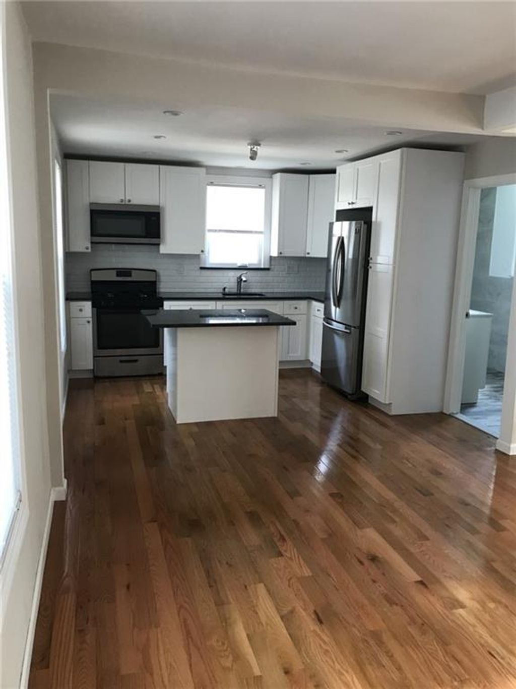Photo of 41 Newberry Avenue, Staten Island, NY 10304 (MLS # 497171)