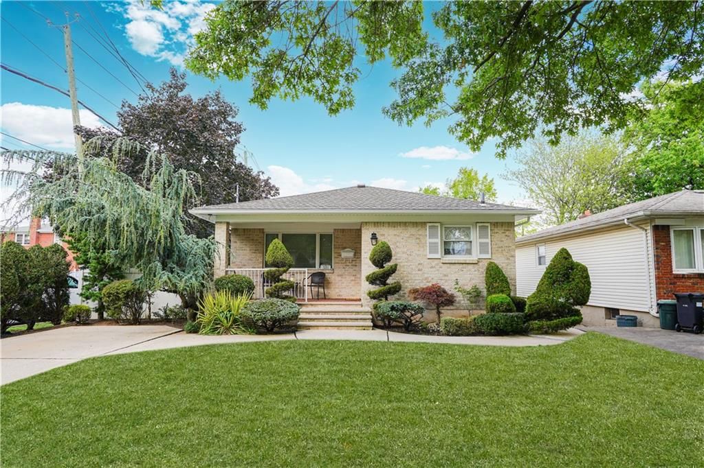 Photo of 381 Burgher Avenue, Staten Island, NY 10305 (MLS # 496463)