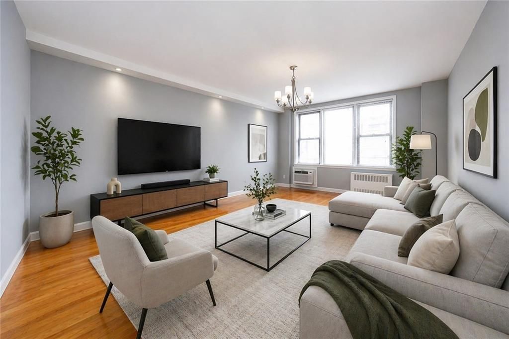 Photo of 145 Lincoln Avenue #4F, Staten Island, NY 10306 (MLS # 500832)