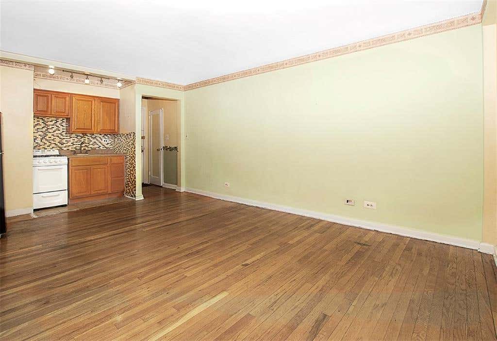 Photo of 2821 Kings Highway #4M, Brooklyn, NY 11229 (MLS # 503387)