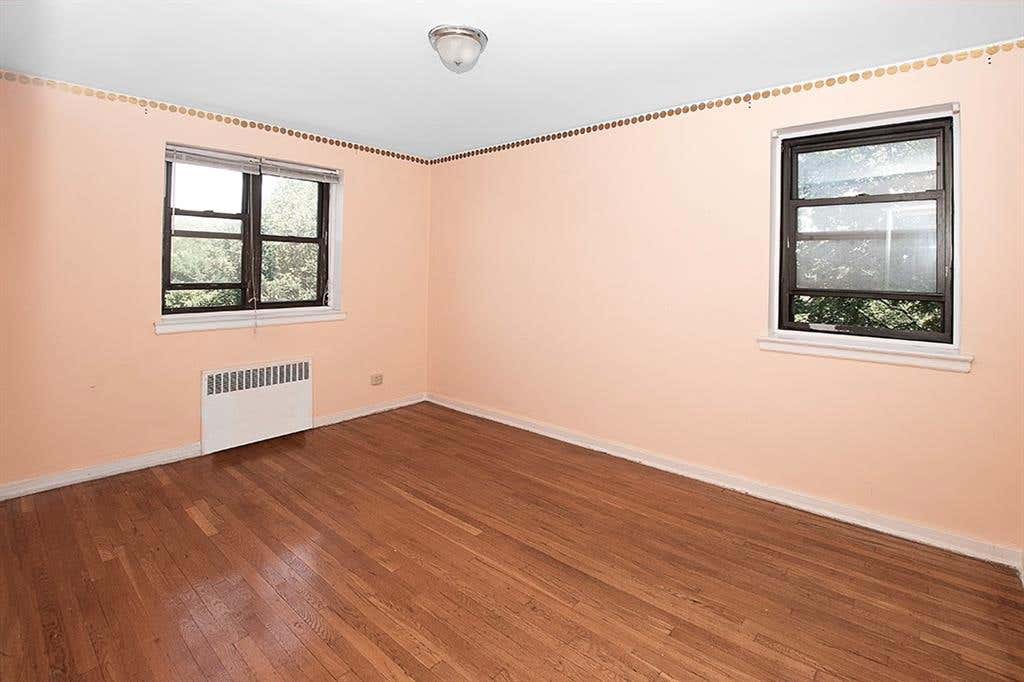 Photo of 2821 Kings Highway #4M, Brooklyn, NY 11229 (MLS # 503387)