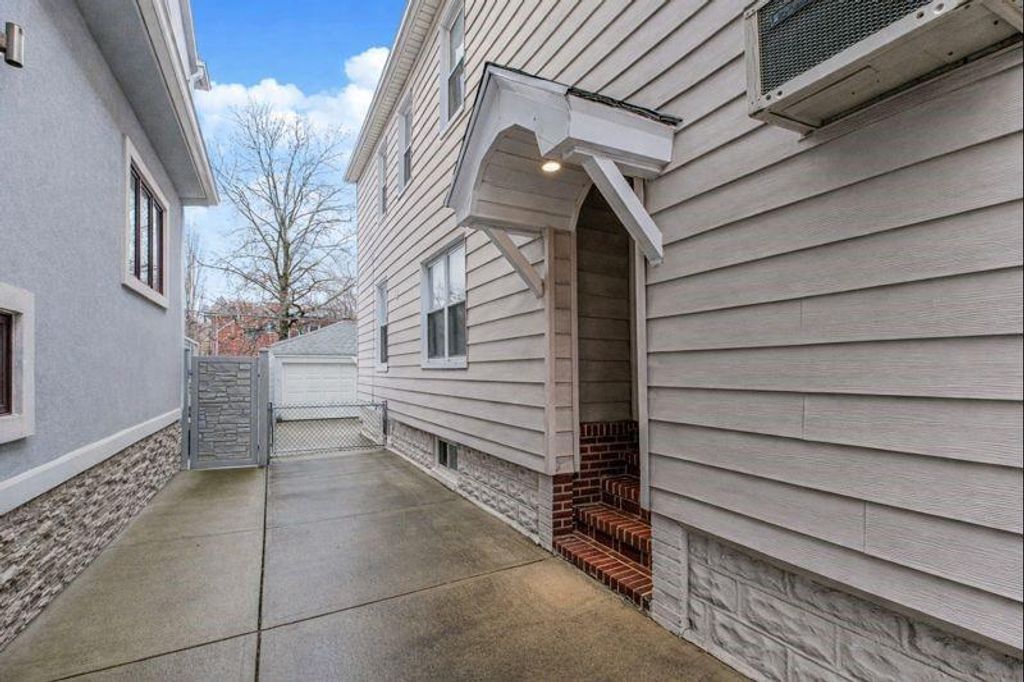 Photo of 2644 27th Street, Brooklyn, NY 11235 (MLS # 498042)