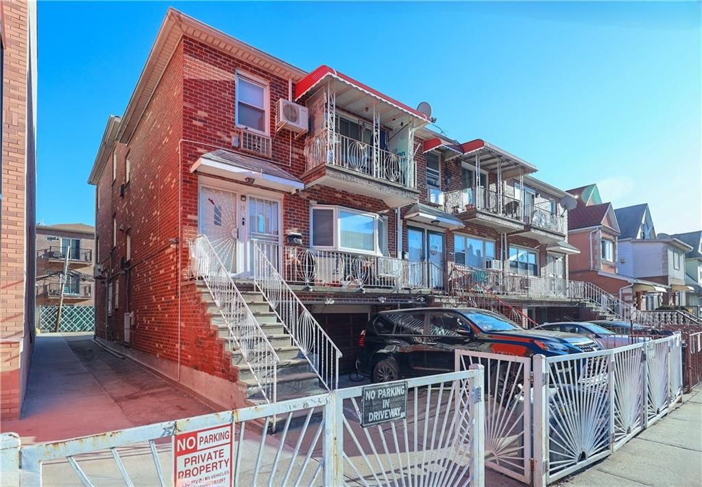 Photo of 15 Bay 20th Street, Brooklyn, NY 11214 (MLS # 500456)
