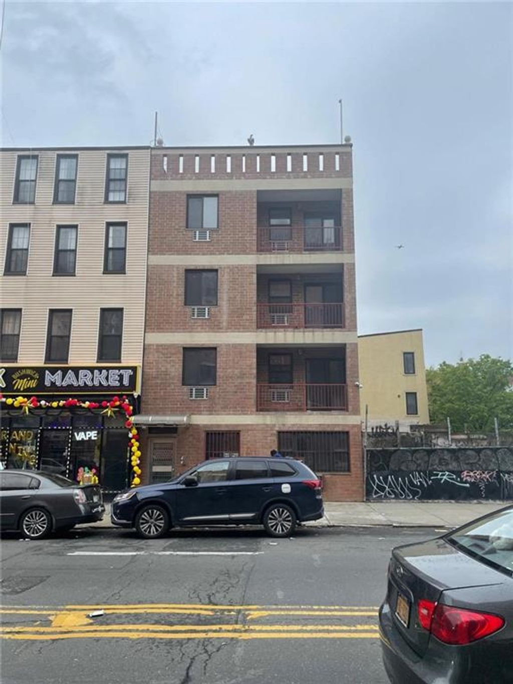 Photo of 574 Bushwick Avenue, Brooklyn, NY 11206 (MLS # 500895)