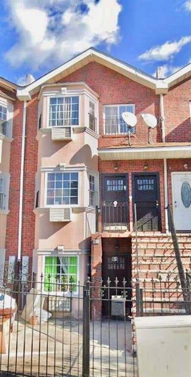 Multifamily For Sale - 67 Chester Street #3<br/> Brooklyn, NY 11212