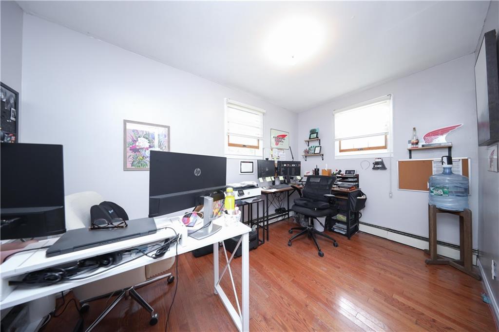 24 Keen Court, Brooklyn, New York image 22