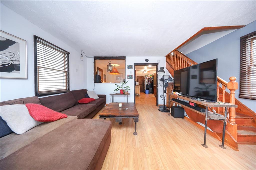 24 Keen Court, Brooklyn, New York image 11