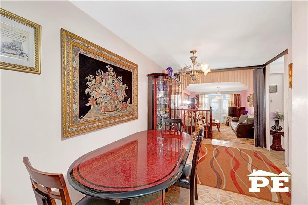 Photo of 770 Ocean Pkwy Pkwy #6J, Brooklyn, NY 11230 (MLS # 499584)