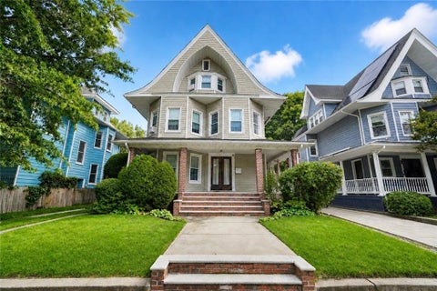 Multifamily For Rent - 1112 Beverley Road<br/> Kings County, Brooklyn, NY 11218