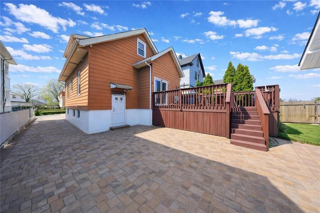 Photo of 101 Smith Place, Staten Island, NY 10302 (MLS # 500473)