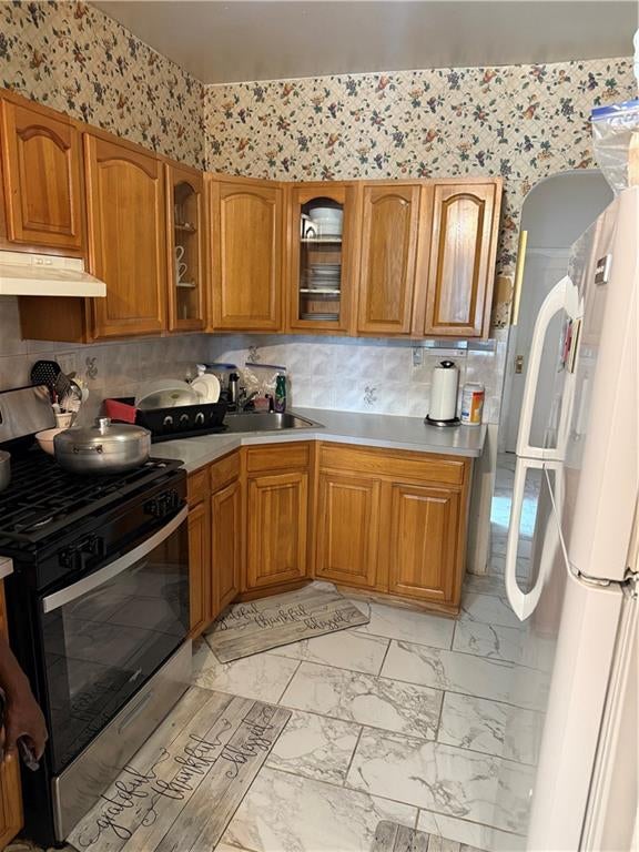 Photo of 731 Sheffield Avenue #2, Brooklyn, NY 11207 (MLS # 505343)