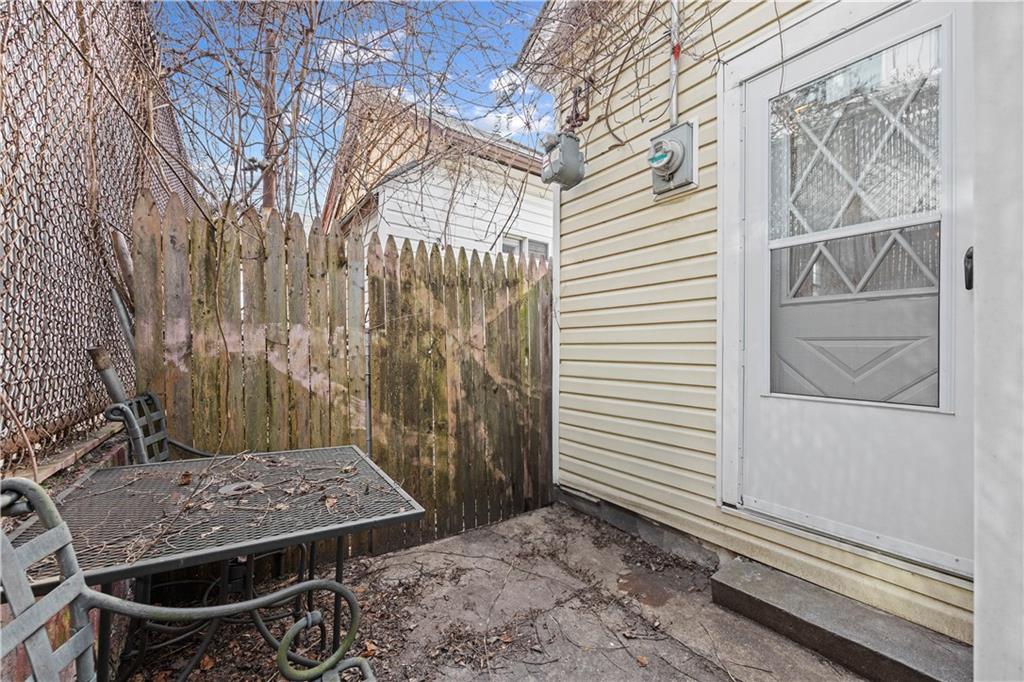 28 Bogardus Street, Brooklyn, New York image 11