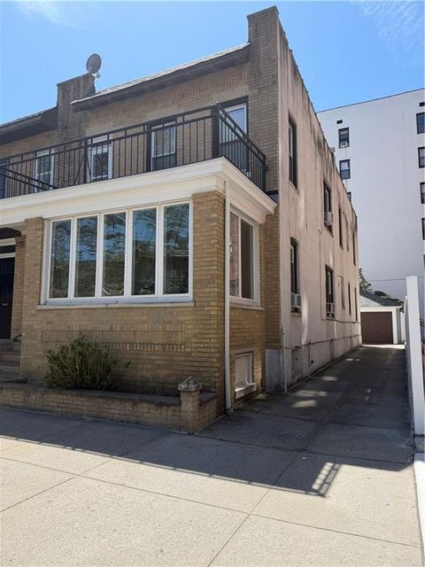Multifamily For Sale - 418 82nd Street<br/> Brooklyn, NY 11209