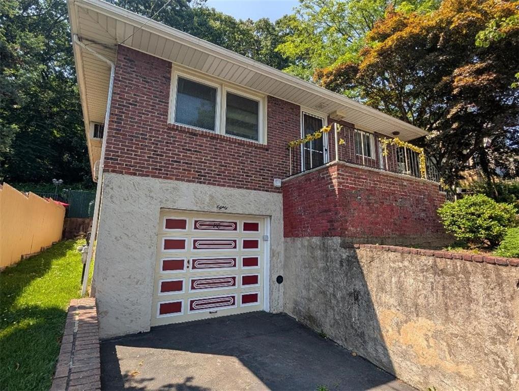 Photo of 80 Cedar Terrace, Staten Island, NY 10304 (MLS # 500496)