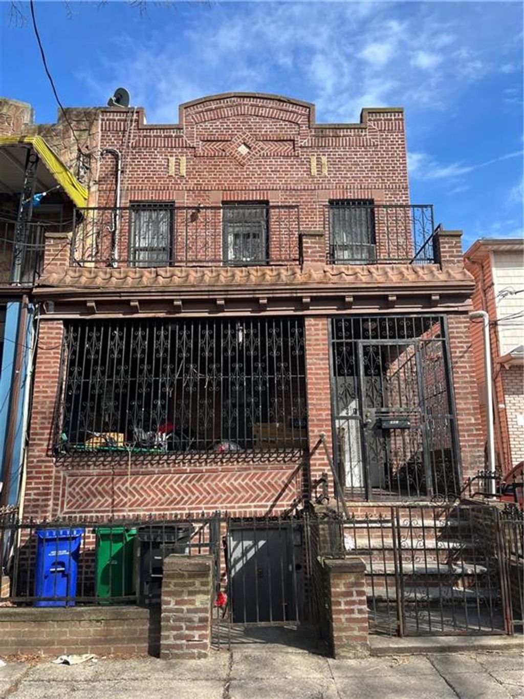 Photo of 307 Berriman Street, Brooklyn, NY 11208 (MLS # 498525)