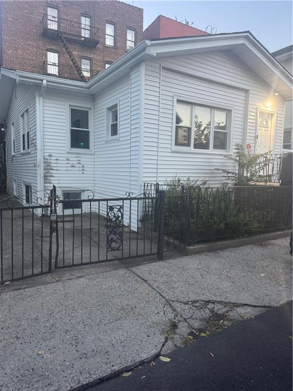 3041 Brighton 8th Street