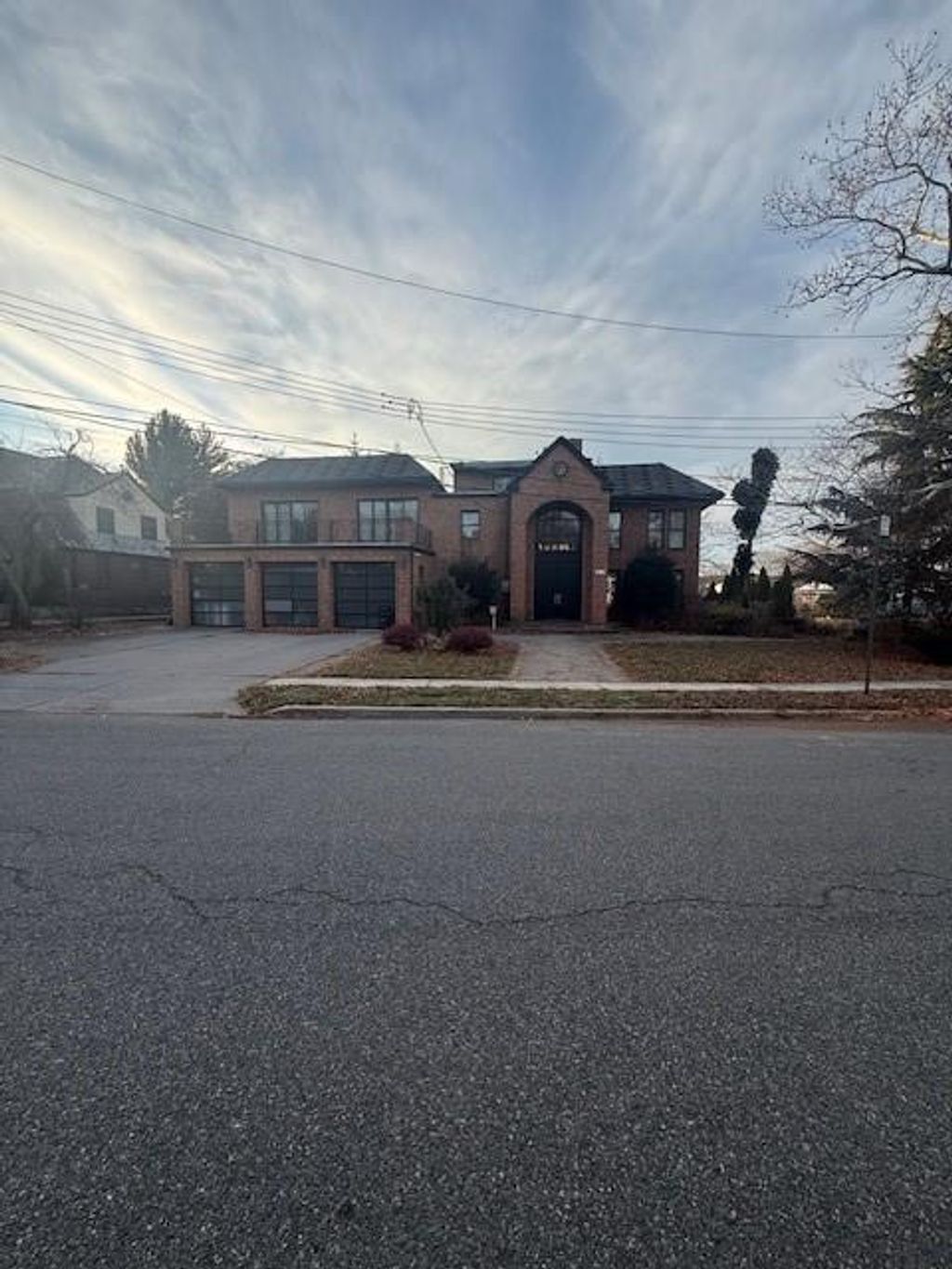 Photo of 124 Bertha Place, Staten Island, NY 10301 (MLS # 497834)