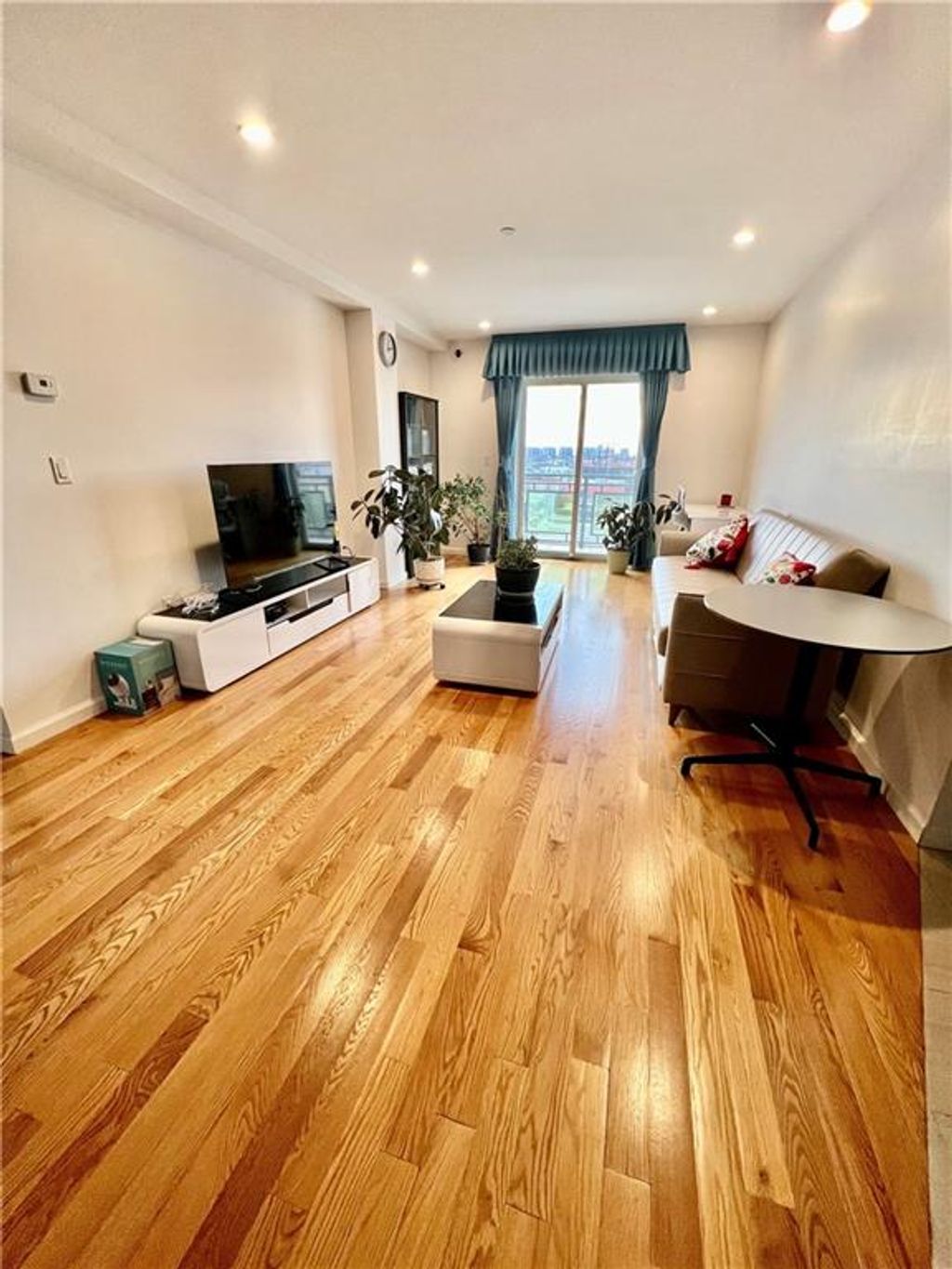 Photo of 168 Avenue P #8C, Brooklyn, NY 11204 (MLS # 498374)