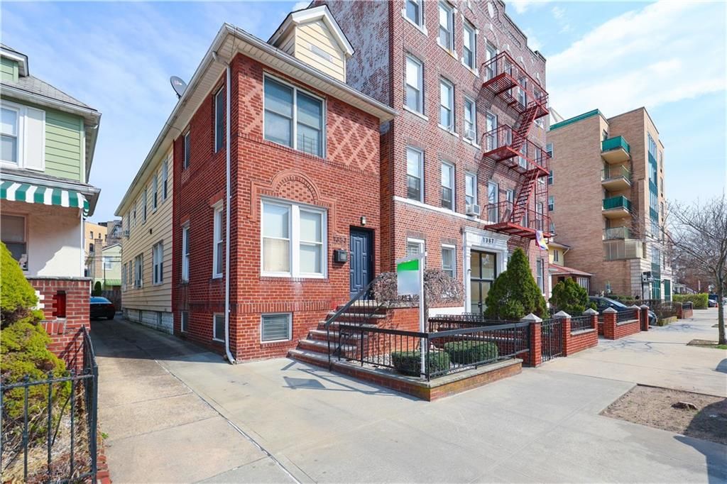 Photo of 1363 6th Street, Brooklyn, NY 11204 (MLS # 500172)