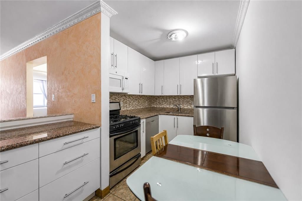 Photo of 2610 Ocean Parkway #2D, Brooklyn, NY 11235 (MLS # 502130)