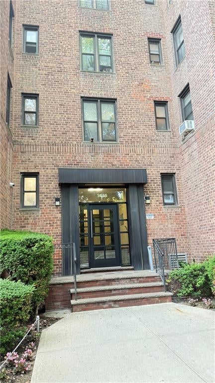 Photo of 3655 Shore Parkway #2C, Brooklyn, NY 11235 (MLS # 502673)