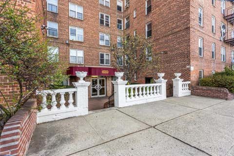 Homes For Sale - 2525 Nostrand Avenue #7E<br/> Brooklyn, NY 11210