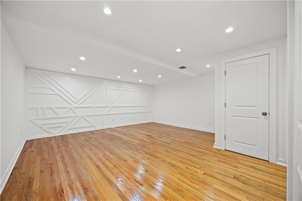 Photo of 2883 Cropsey Avenue #1B, Brooklyn, NY 11214 (MLS # 501349)