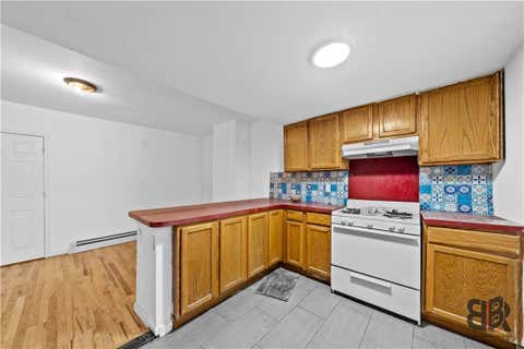 Multifamily For Sale - 284 Macdougal Street<br/> Brooklyn, NY 11233