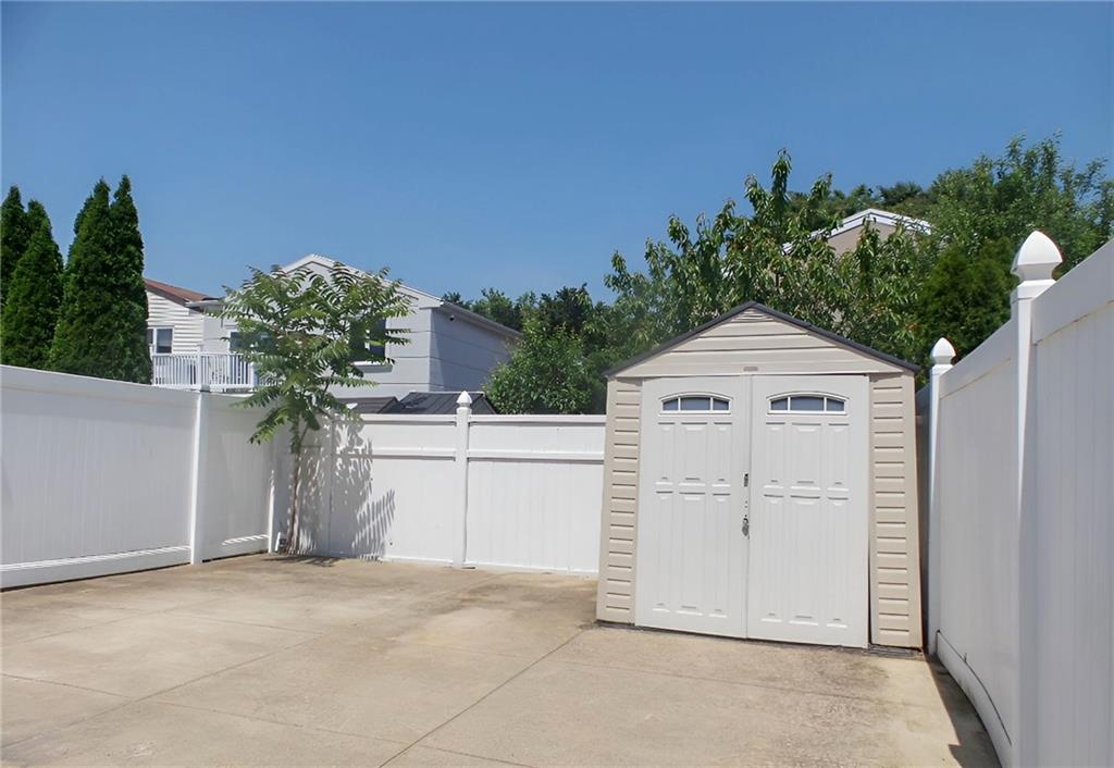 2439 69th Street, Brooklyn, New York image 3