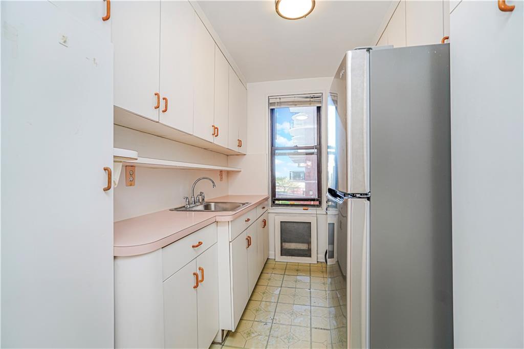3101 Ocean Parkway #3H, Brooklyn, New York image 3