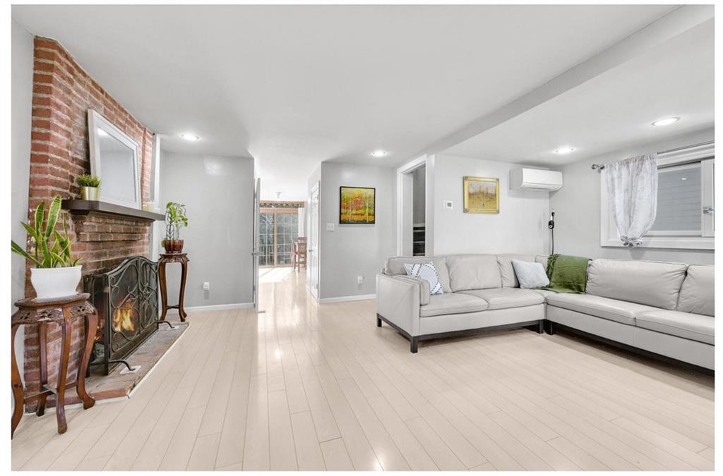 459 Beach 141st Street, Rockaway Park, New York image 6