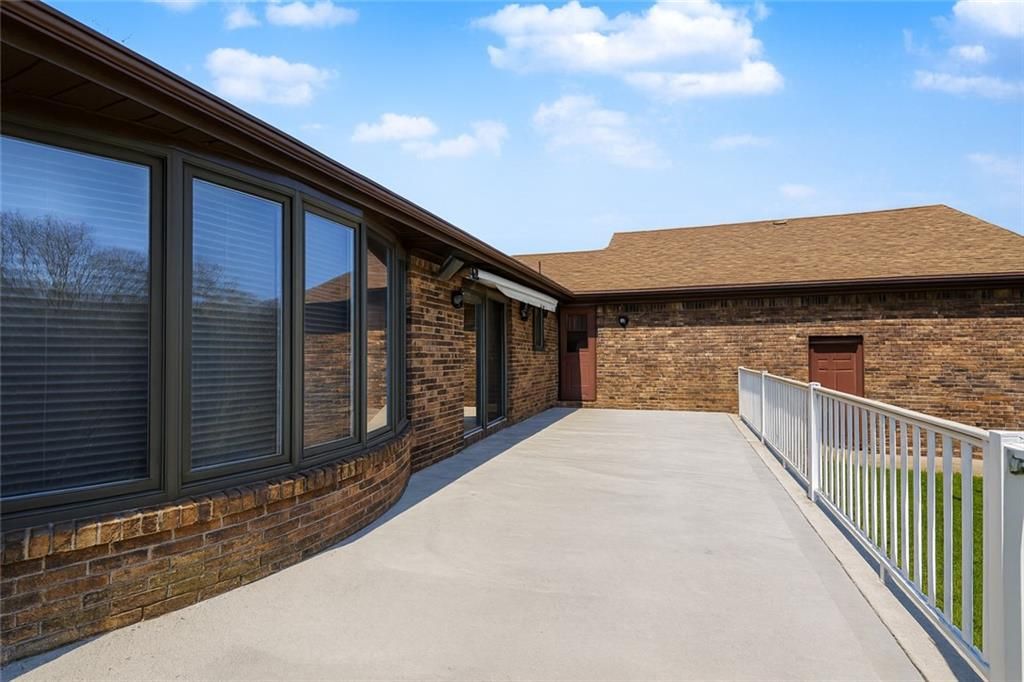 Photo of 77 Irvington Street, Staten Island, NY 10312 (MLS # 500157)