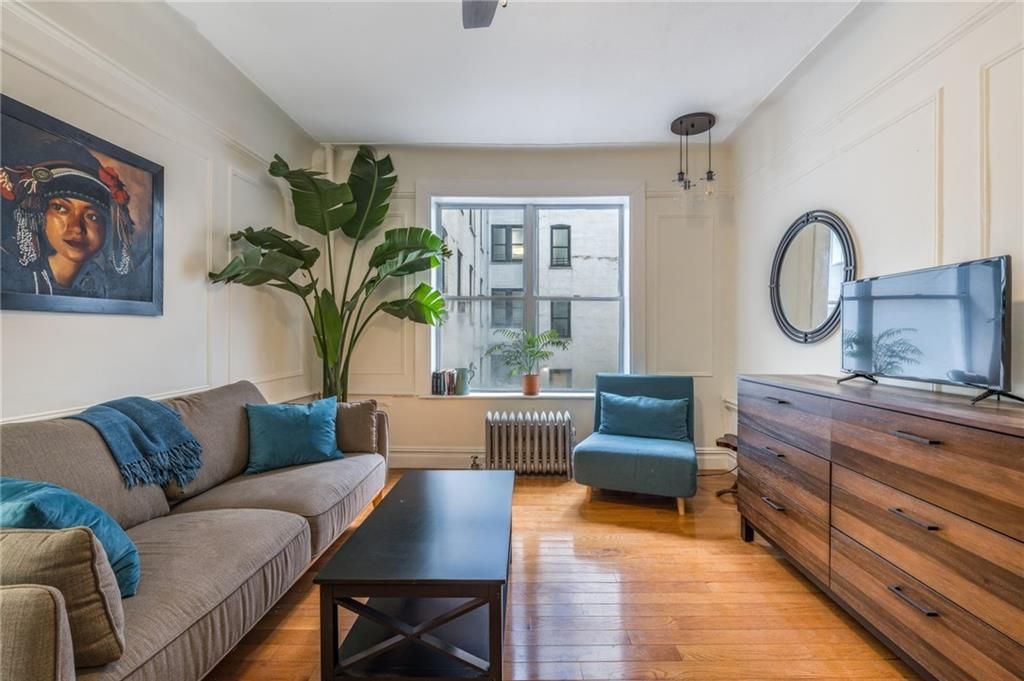 Photo of 77 Eastern Parkway #2D, Brooklyn, NY 11238 (MLS # 499589)