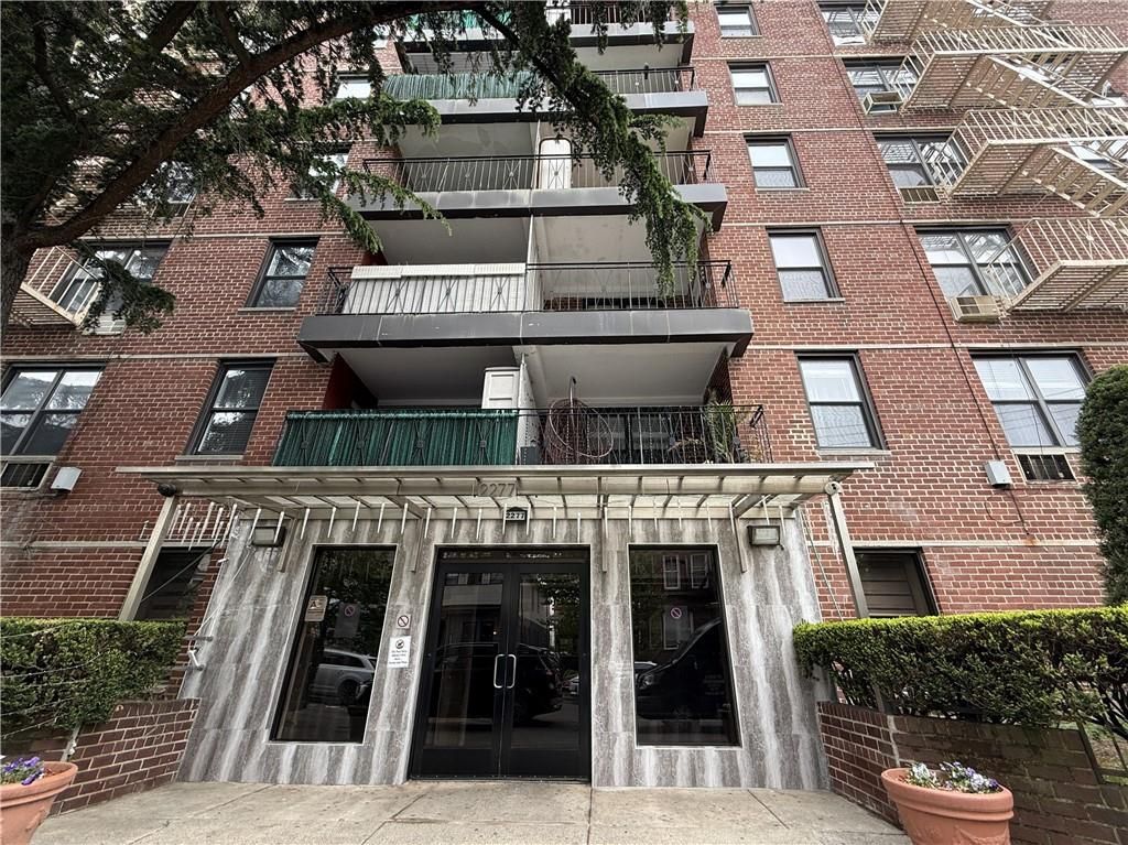 Photo of 2277 Homecrest Avenue #6G, Brooklyn, NY 11229 (MLS # 501316)