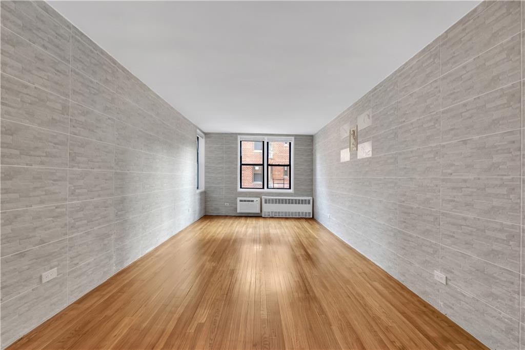 345 Webster Avenue #3N, Brooklyn, New York image 2