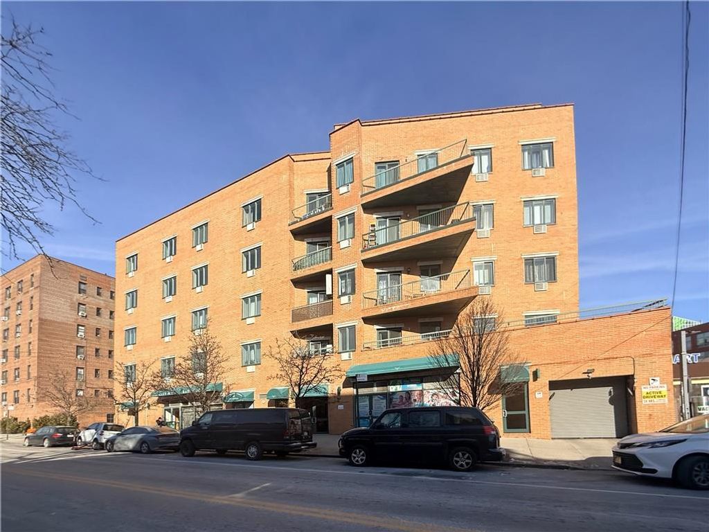 Photo of 105 Kings Highway #4C, Brooklyn, NY 11214 (MLS # 499727)