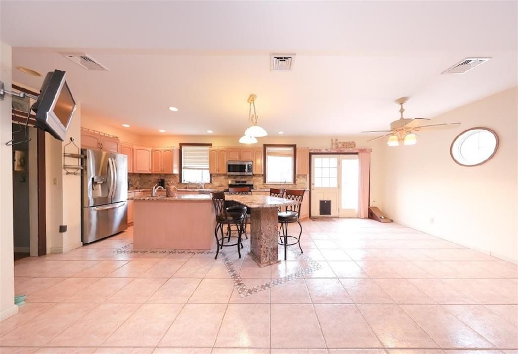 Photo of 91 Allison Avenue, Staten Island, NY 10306 (MLS # 500194)